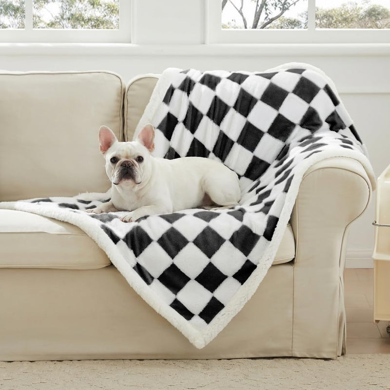 Ohocut Checkered Dog Blanket, Black Jacquard Sherpa Blankets for Small Dog and Cats, Cute Aesthetic Style Fluffy Fleece