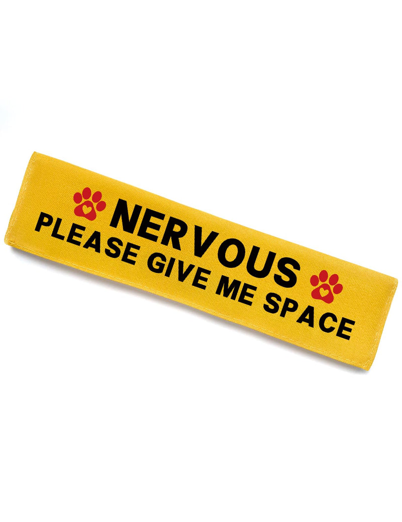 KISJO Nervous Please Give Me Space Leash Sleeve, Funny Yellow Dog Leash Wrap Alert Hanging ID Patch Tag, Do Not Pet Patch, Pet Birthday Gifts for Dog Lovers Owners