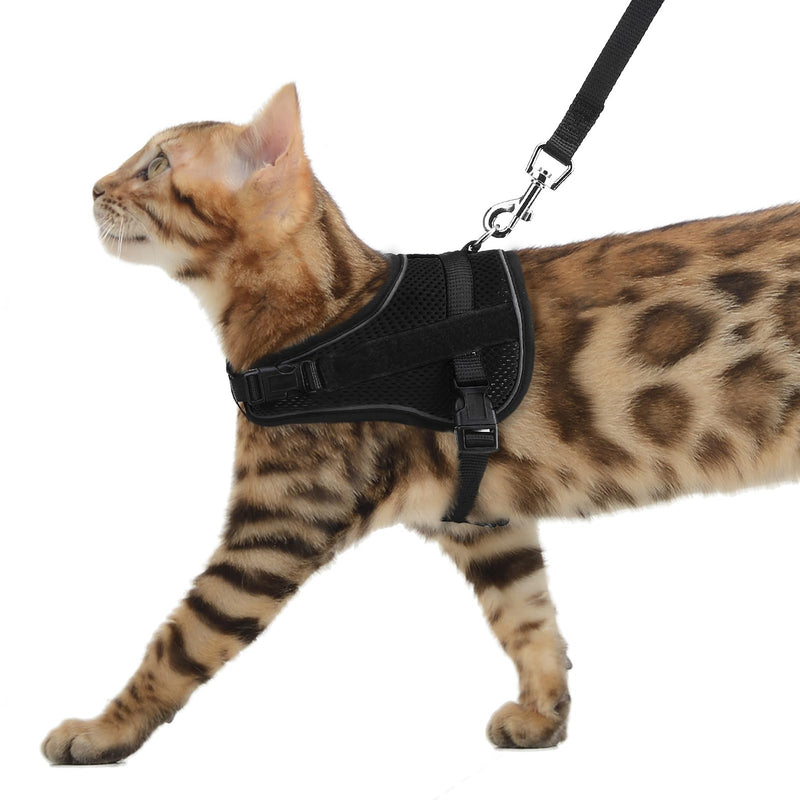 PUPTECK Cat Harness and Leash Set, Escape Proof Adjustable Pet Vest Harness with Mesh, Reflective Breahtbale Easy Control, for Cats Small Dogs Puppies Kitten Walking and Travel, Black S