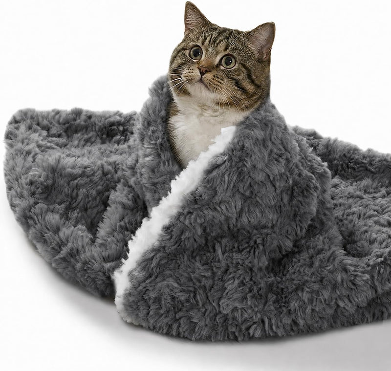 Cat Blanket for Indoor Cats, Soft Faux Fur & Sherpa