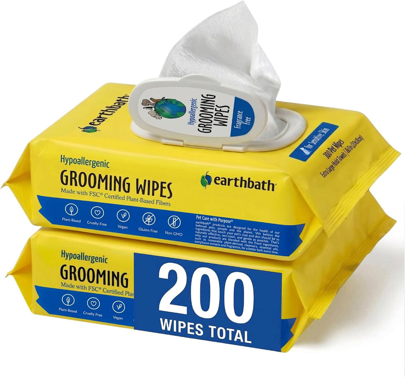 earthbath, Hypo-Allergenic Grooming Wipes - Fragrance Free Dog Wipes for Paws and Butt, Best Pet Wipes for Dogs with Sensitive Skin, Made in USA, Cruelty-Free Dog Cleaning Wipes - 100 Count (2 Pack)
