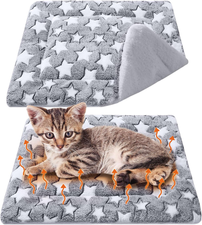 VitalCozy 2 Pack Self Warming Cat Mat Self Heating Pad Bed Reversible Machine Washable Reflects Body Heat Warm Thermal Pet Pad Crate Blanket for Feral and Indoor Cat (Star,17'' X 17'')