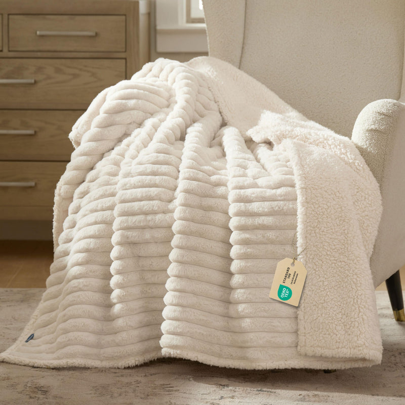 Bedsure ComfyFleece™ Waterproof Dog Blankets for Large Dogs - Soft Pet Cat Blanket Corduroy Fleece for Couch Bed Protector Washable, Cozy Calming Reversible Furniture Protection,50