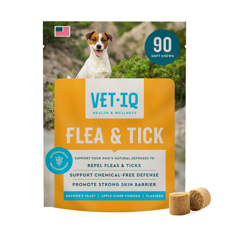 VetIQ Flea & Tick Support for Dogs, Flea and Tick Chewable, Supports Dog's Natural Flea Defenses, Free of Added Chemicals and Garlic, Hickory Smoke Flavor, 90 Count