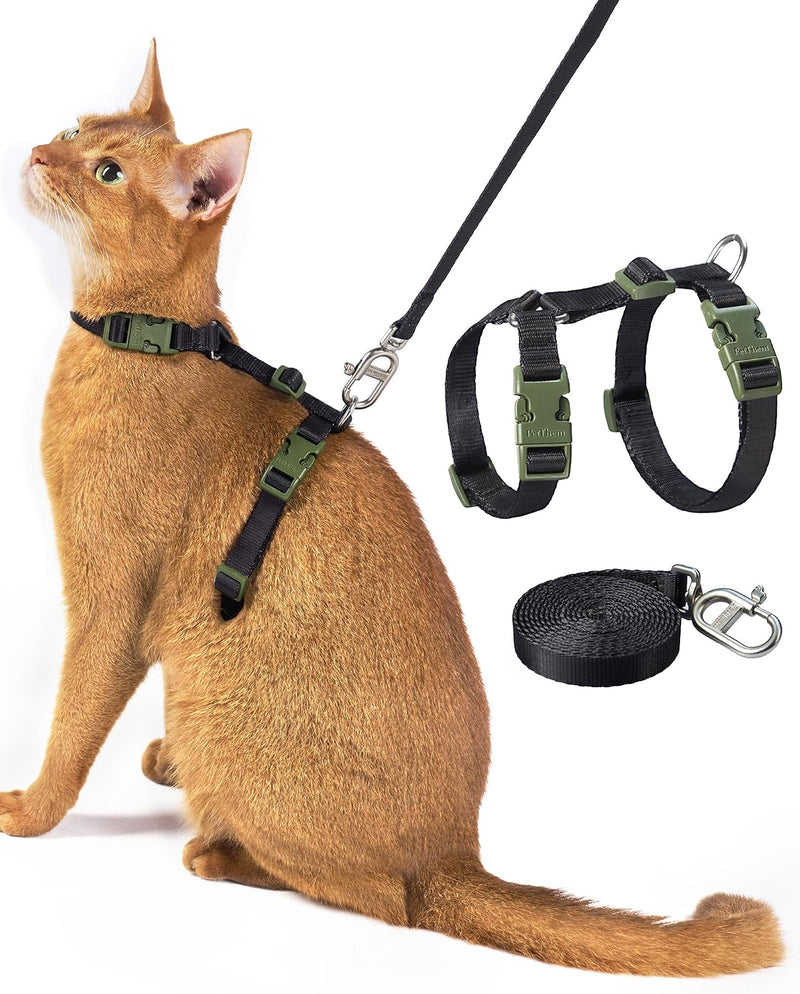 PetThem Adjustable Cat Harness and Leash Set Escape Proof (Black)
