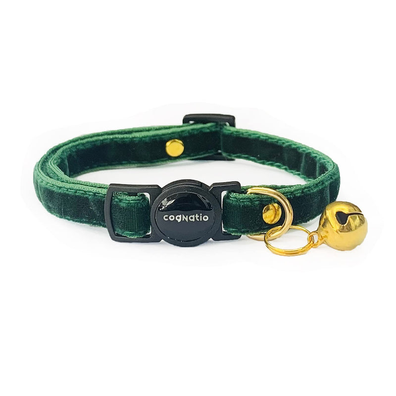 Cognatio Safety Quick Release Cat Collars,Double Velvet with Bell Available in a Range Colors,Perfect for Your Kitty, Adjustable 20-30 cm (20-30cm, XmasGreen)