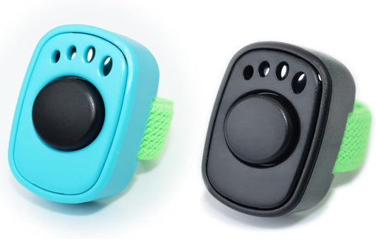 HoAoOo Pet Clicker for Dogs/Cats/Horses/Birds or Other Animals - Mini Finger Clickers for Training (Black + Blue)