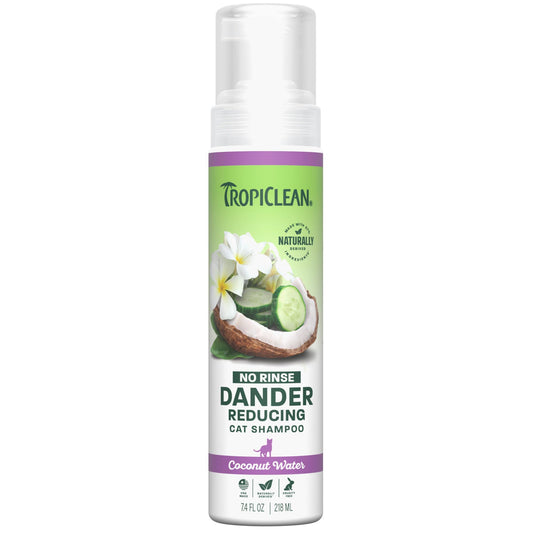 TropiClean No Rinse Waterless Cat Shampoo | Dandruff Treatment | Moisturizing Dry Shampoo for Dry Skin | USA Made | Aqua de Coco Scent | 7.4oz.
