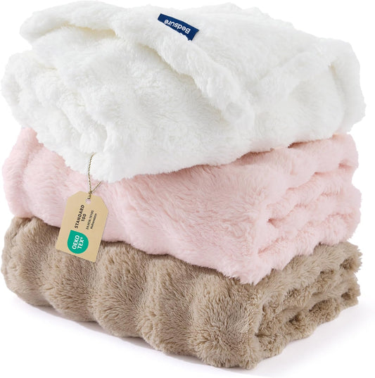 Bedsure Cloud Bubble Small Dog Blanket, Puppy Kitten Throws, 3-Pack 23x16