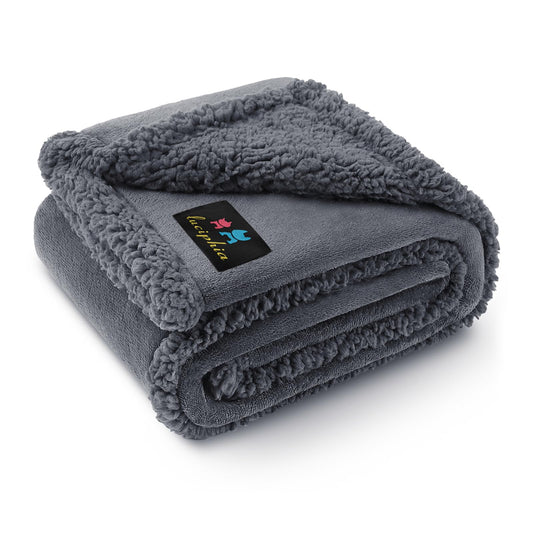 Waterproof Pet Blanket, Liquid Pee Proof Dog Blanket for Sofa Bed Couch, Reversible Sherpa Fleece Furniture Protector Cover for Small Medium Large Dogs Cats, Dark Gray Small（40" x 28"）