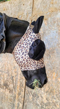 Stretchable UV-Blocking Equine Fly Mask with Moldable Ear Covers, Adjustable Comfort Mesh Straps, Leopard-Pattern Pastur