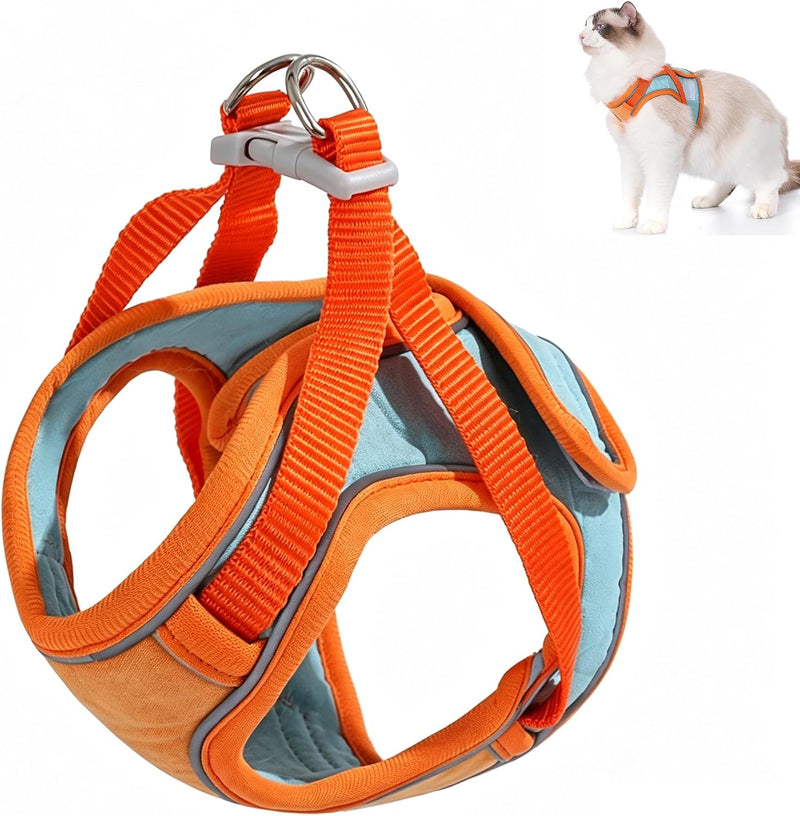 Cat Harness and Leash, Escape-Proof Cat Harness Set, Adjustable Step-in Pet Harness for Walking, Soft Breathable Reflect