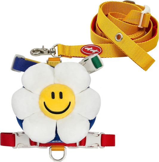PETHROOM × Wiggle Wiggle Smile We Love Dog Backpack Harness with Leash – Cute Flower-Shaped Mini Backpack, No-Pull Adjus
