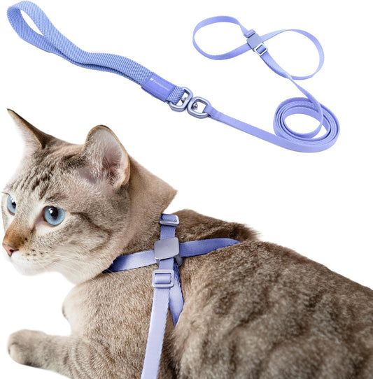 Cat Harness and Leash 2-in-1, Escape Proof Anti-Choking Harness Adjustable Lightweight Leash One-Piece Non-Detachable fo