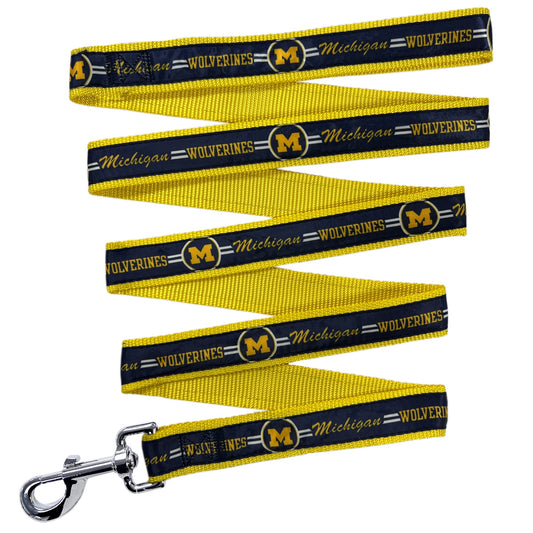 NCAA PET Leash, Large, Michigan Wolverines, Dog Leash, Shiny & Colorful Leash for Dogs & Cats Licensed by The NCAA, Old Version